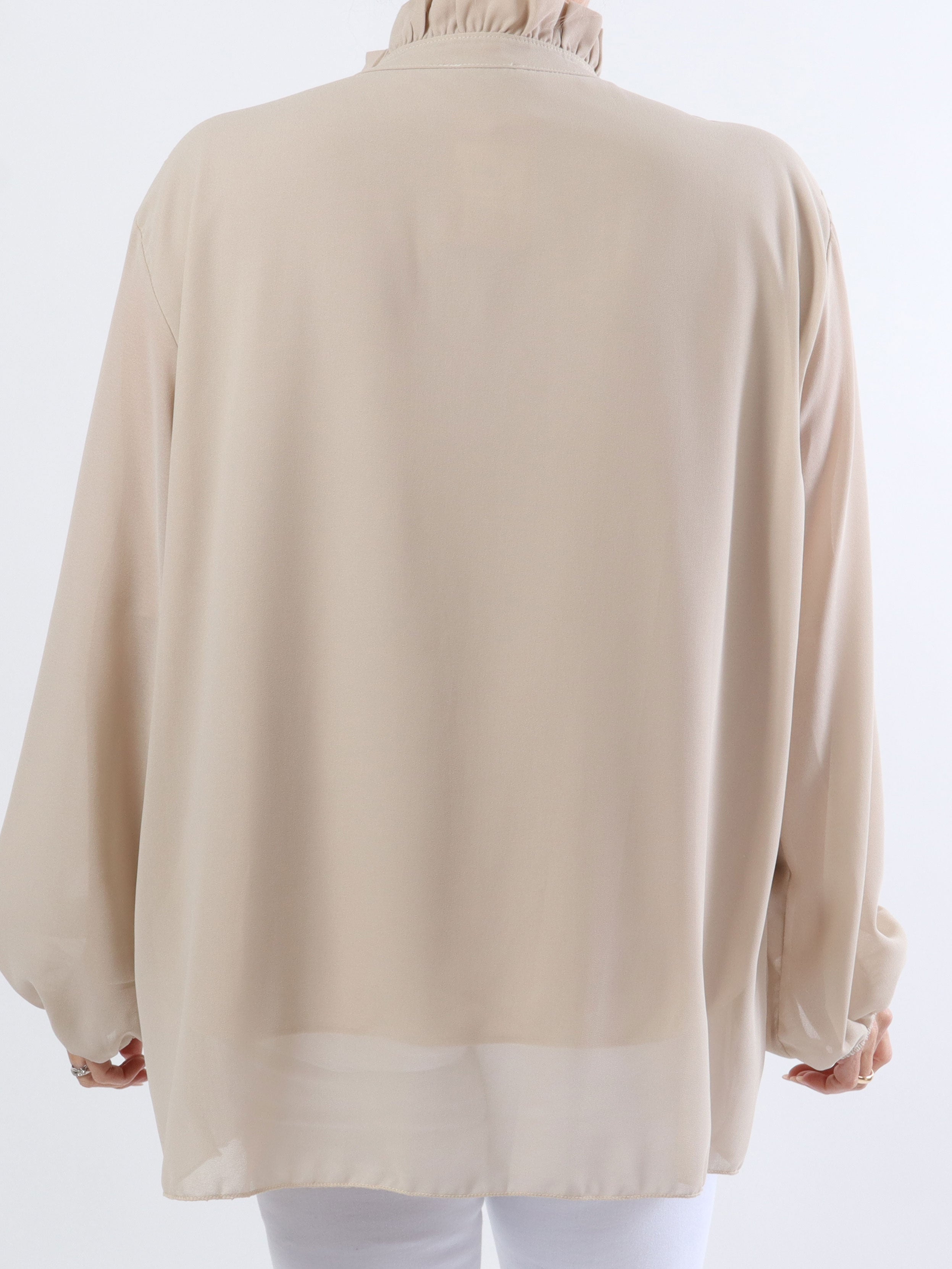 Iris - Söt plus size topp med spets och veck - Beige